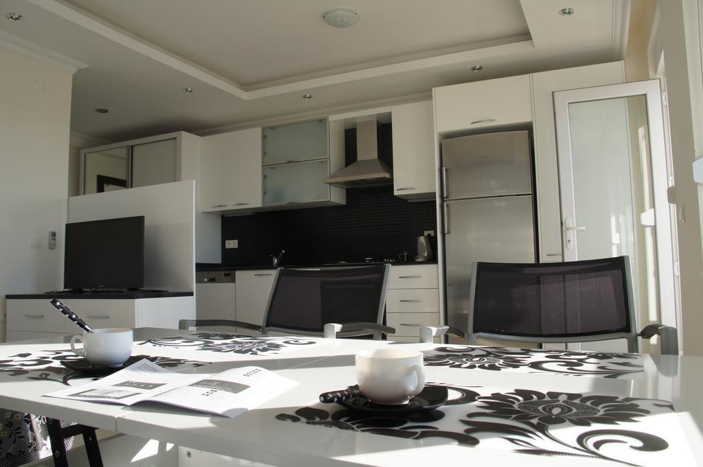 Sea View Studio In Orion Garden Apartment Avsallar Bilik gambar